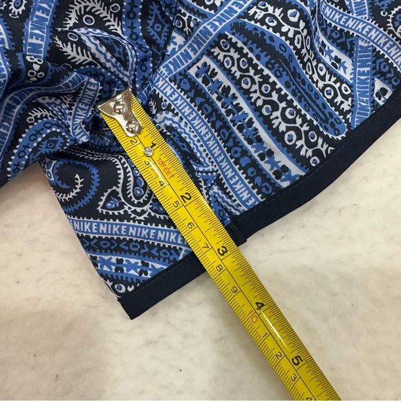 Women’s Nike Dri Fit Paisley Shorts - Picture 14 of 14